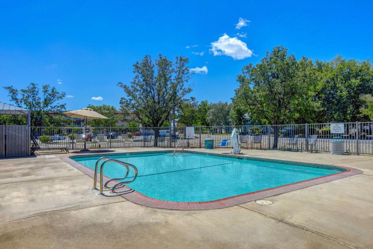 Motel 6-Red Bluff, Ca Dış mekan fotoğraf